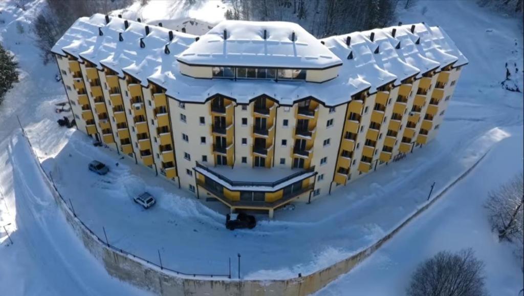 Forest View Apartment Маврово Екстериор снимка