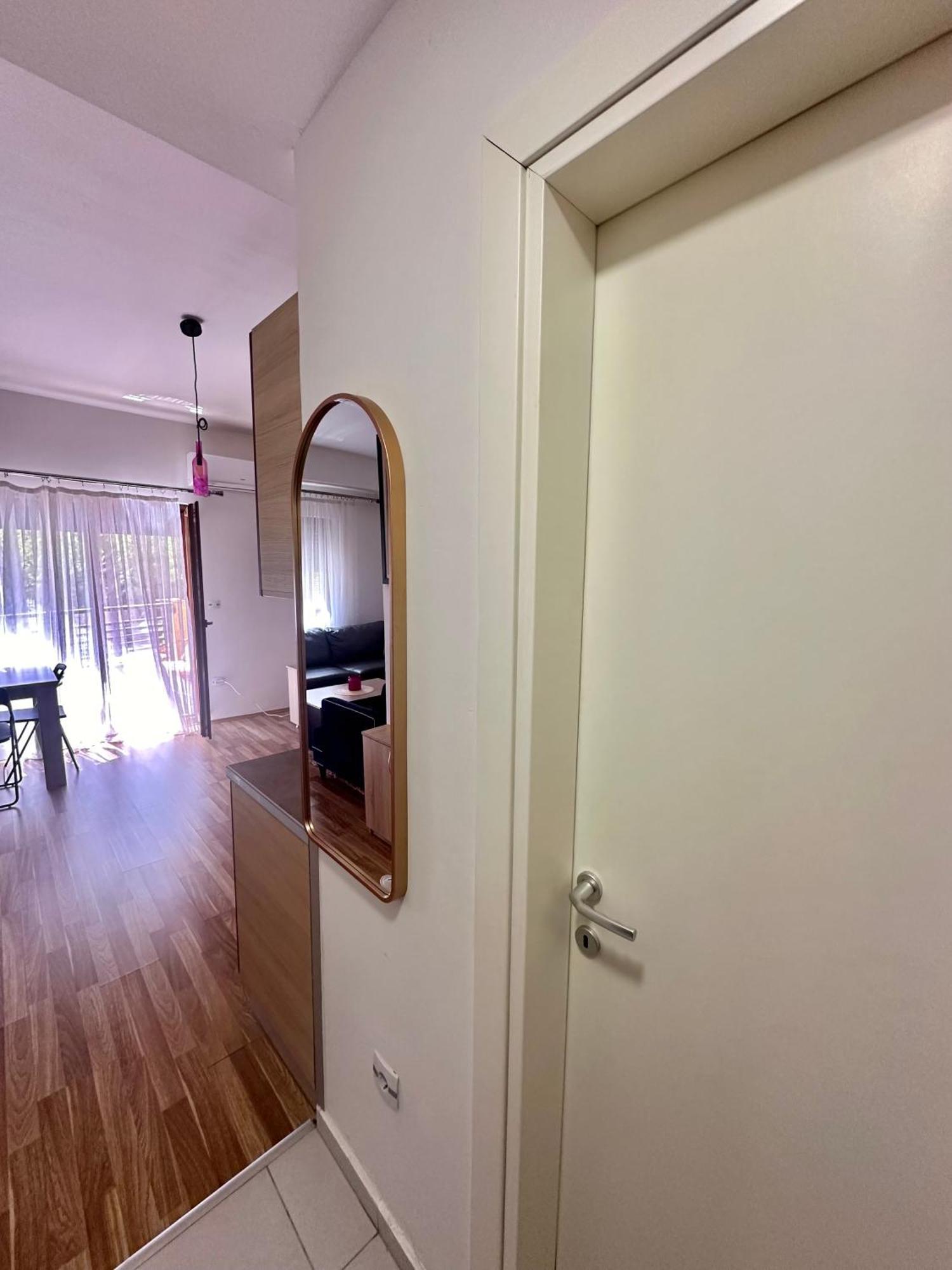 Forest View Apartment Маврово Екстериор снимка